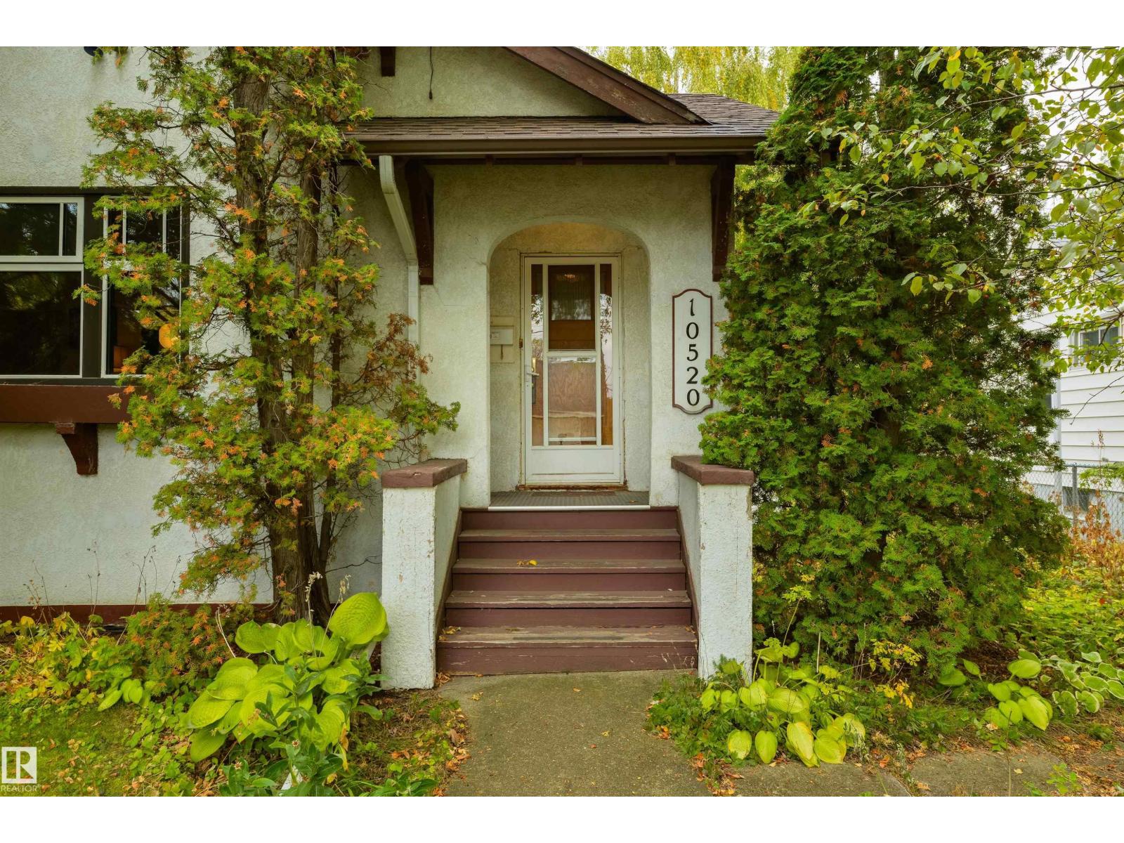 10520 74 Av Nw, Edmonton, Alberta  T6E 1G2 - Photo 5 - E4460821