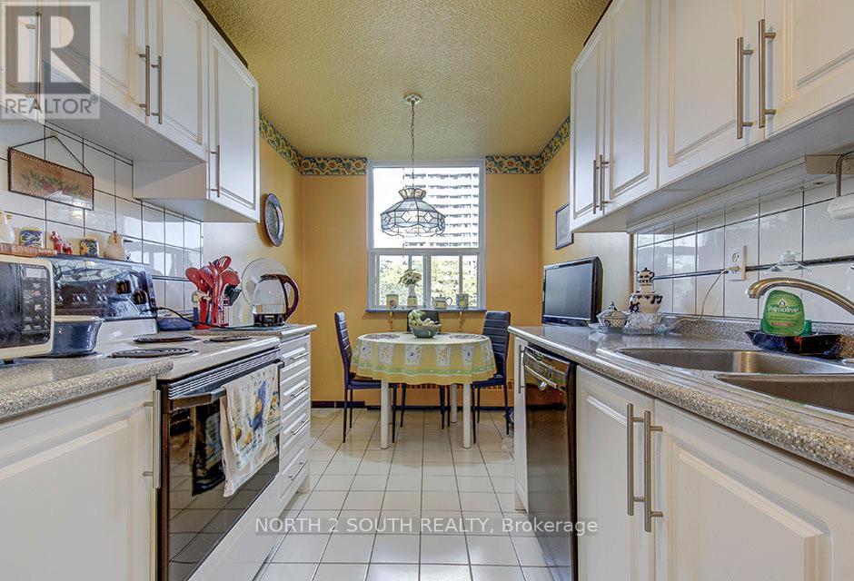 511 - 175 Hilda Avenue, Toronto (Newtonbrook West), Ontario  M2M 1V8 - Photo 14 - C12444739
