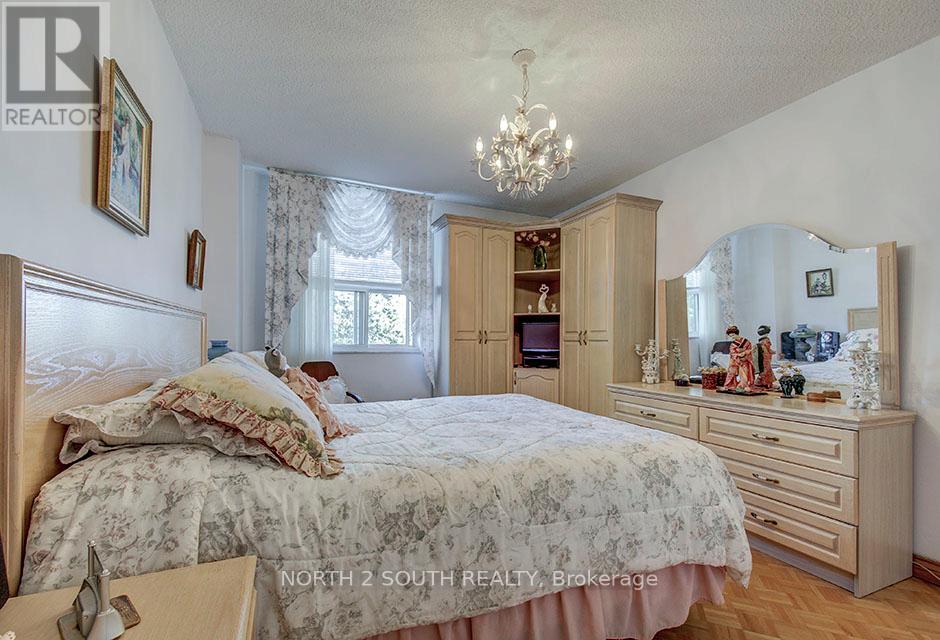 511 - 175 Hilda Avenue, Toronto (Newtonbrook West), Ontario  M2M 1V8 - Photo 18 - C12444739
