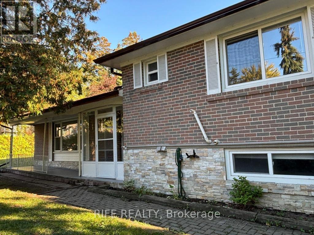 164 Shaughnessy Boulevard, Toronto, Ontario  M2J 1J8 - Photo 1 - C12444746