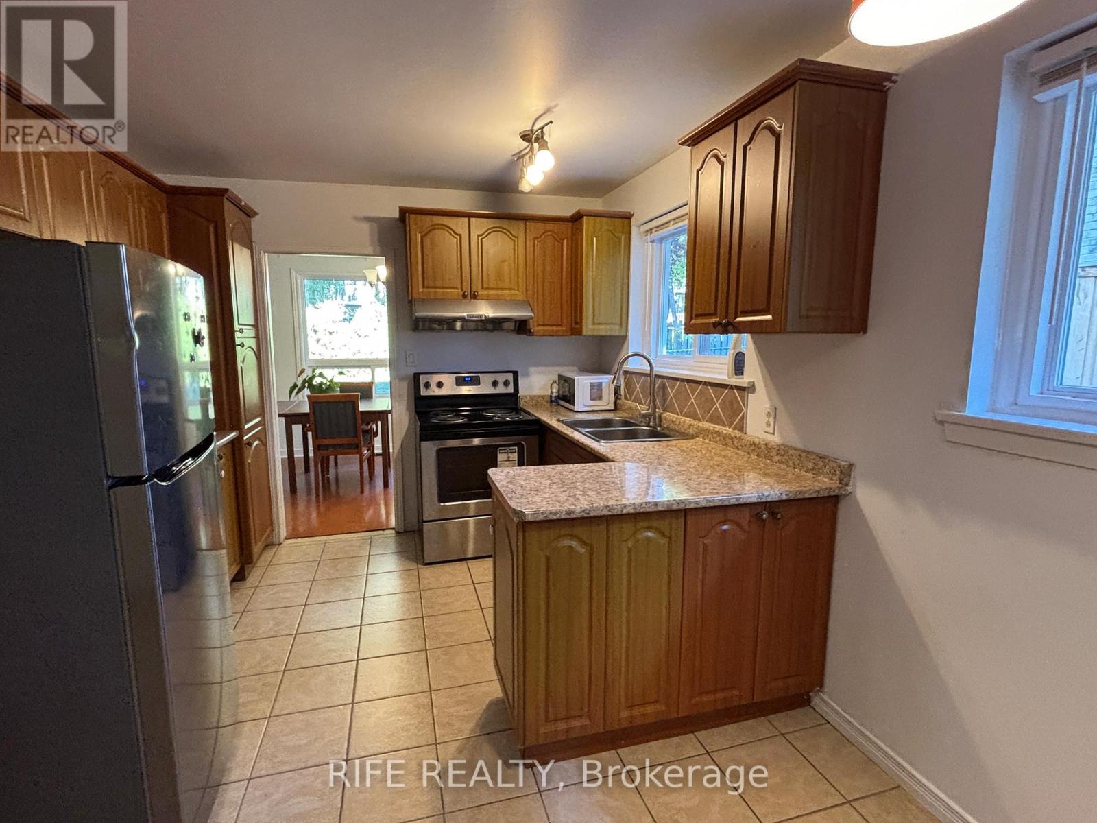 164 Shaughnessy Boulevard, Toronto, Ontario  M2J 1J8 - Photo 10 - C12444746