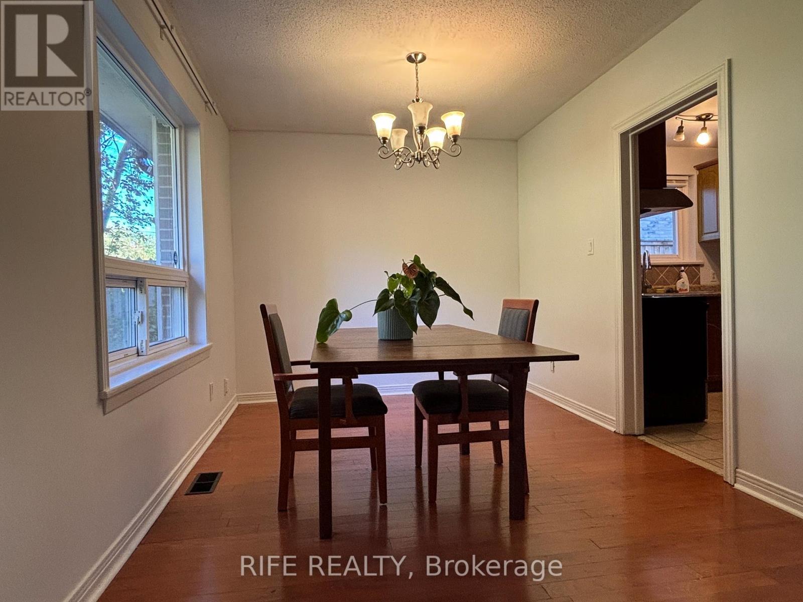 164 Shaughnessy Boulevard, Toronto, Ontario  M2J 1J8 - Photo 8 - C12444746
