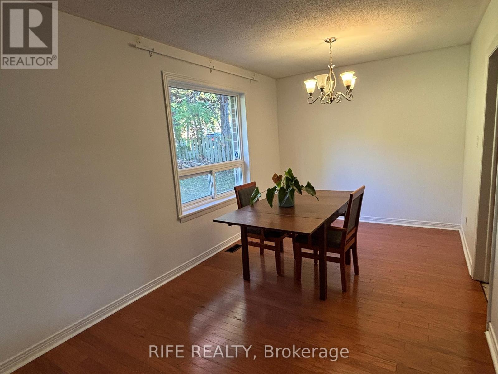 164 Shaughnessy Boulevard, Toronto, Ontario  M2J 1J8 - Photo 9 - C12444746