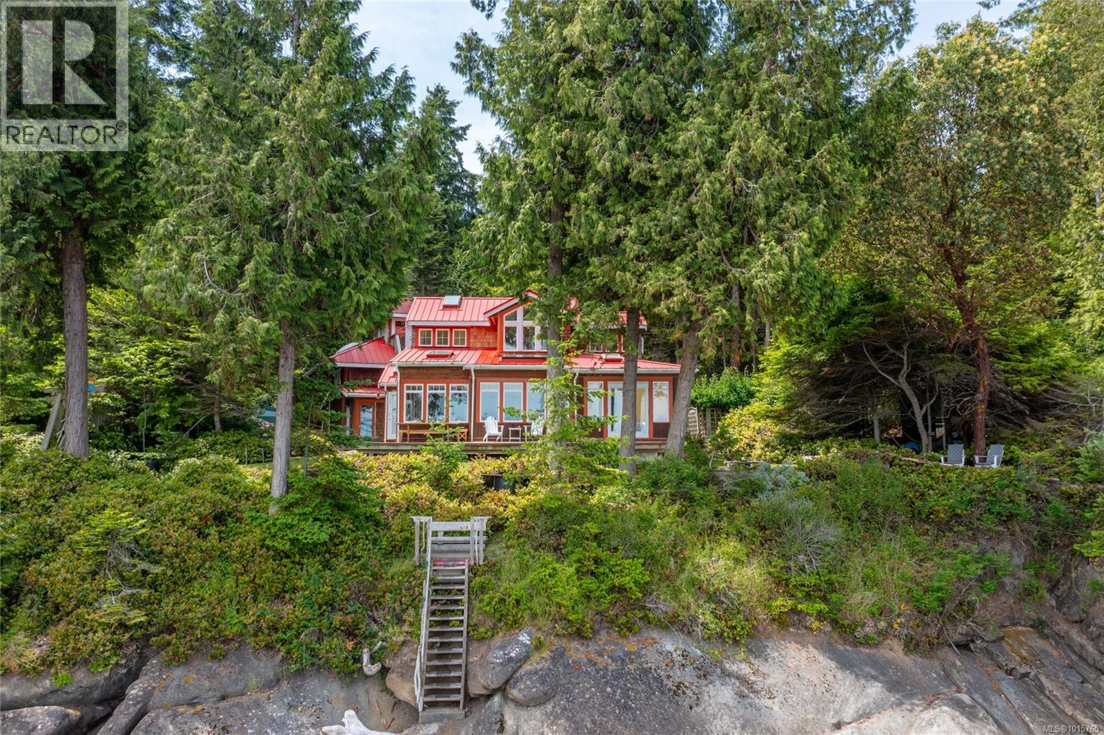 105 Island Park Dr, Galiano Island, British Columbia