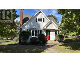 5 Pattillo Avenue, Truro, Ca