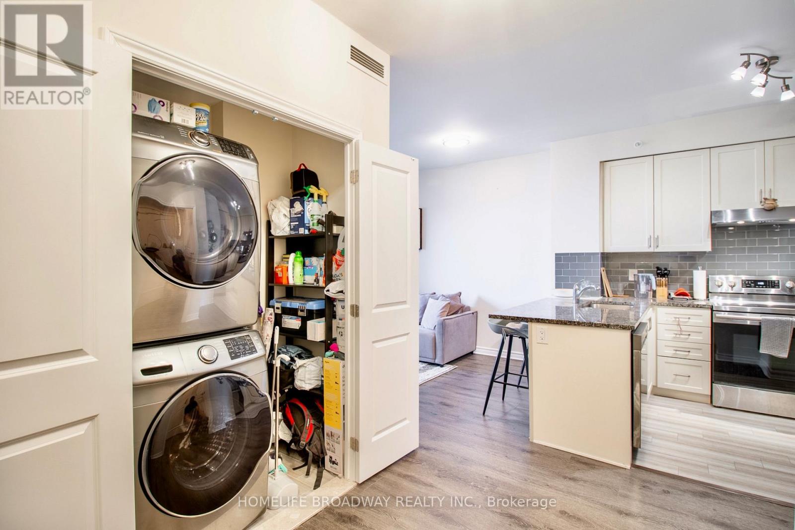815 - 9255 Jane Street, Vaughan (Maple), Ontario  L6A 0K1 - Photo 25 - N12444749