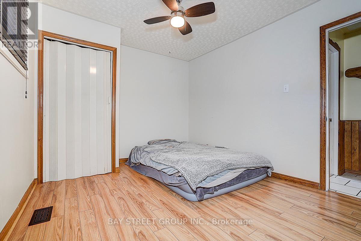 381 Water Drive, Georgina, Ontario  L4P 3A8 - Photo 48 - N12444750