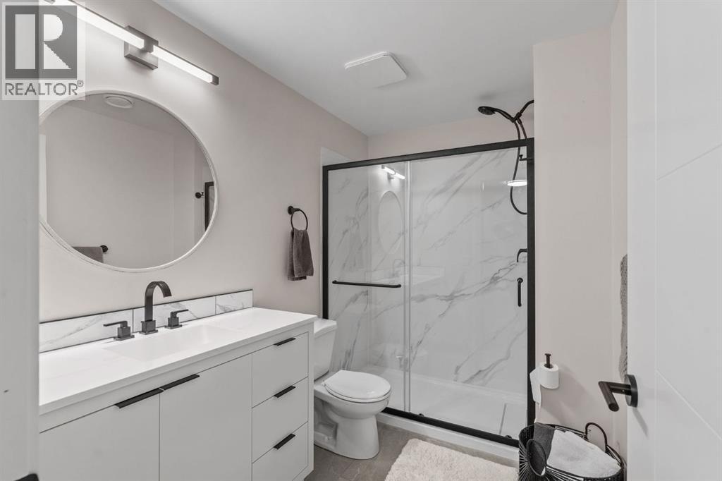 204, 201 Cooperswood Green Sw, Airdrie, Alberta  T3B 3Y6 - Photo 35 - A2259642