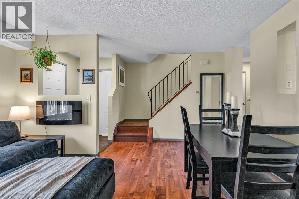 23 Riverbirch Place Se, Calgary, Alberta  T2C 3M3 - Photo 4 - A2260736