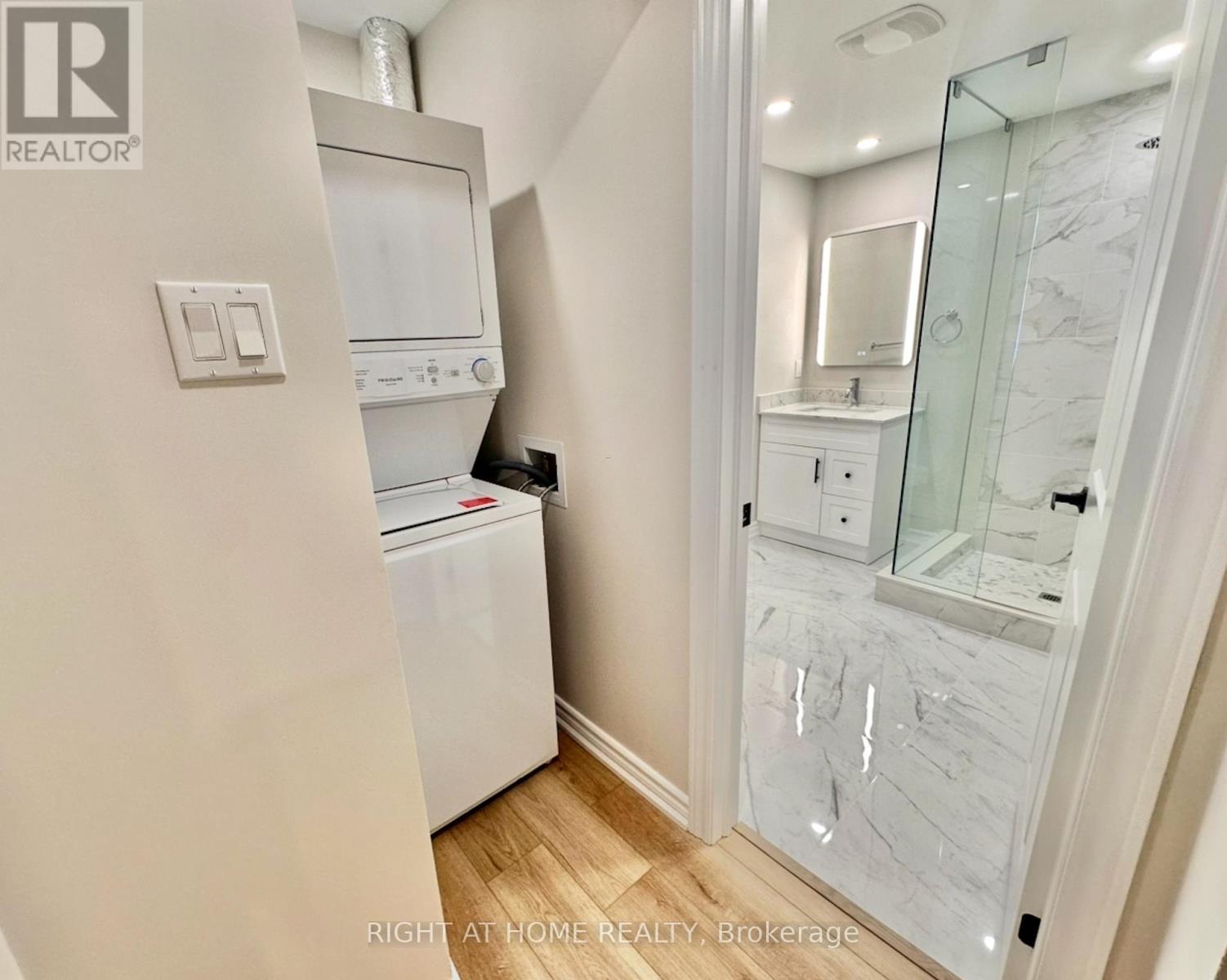 13 - 2 Wooded Carse Way, Toronto, Ontario  M2R 3H7 - Photo 17 - C12410048