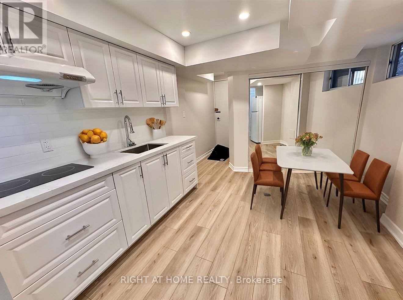 13 - 2 Wooded Carse Way, Toronto, Ontario  M2R 3H7 - Photo 13 - C12410048