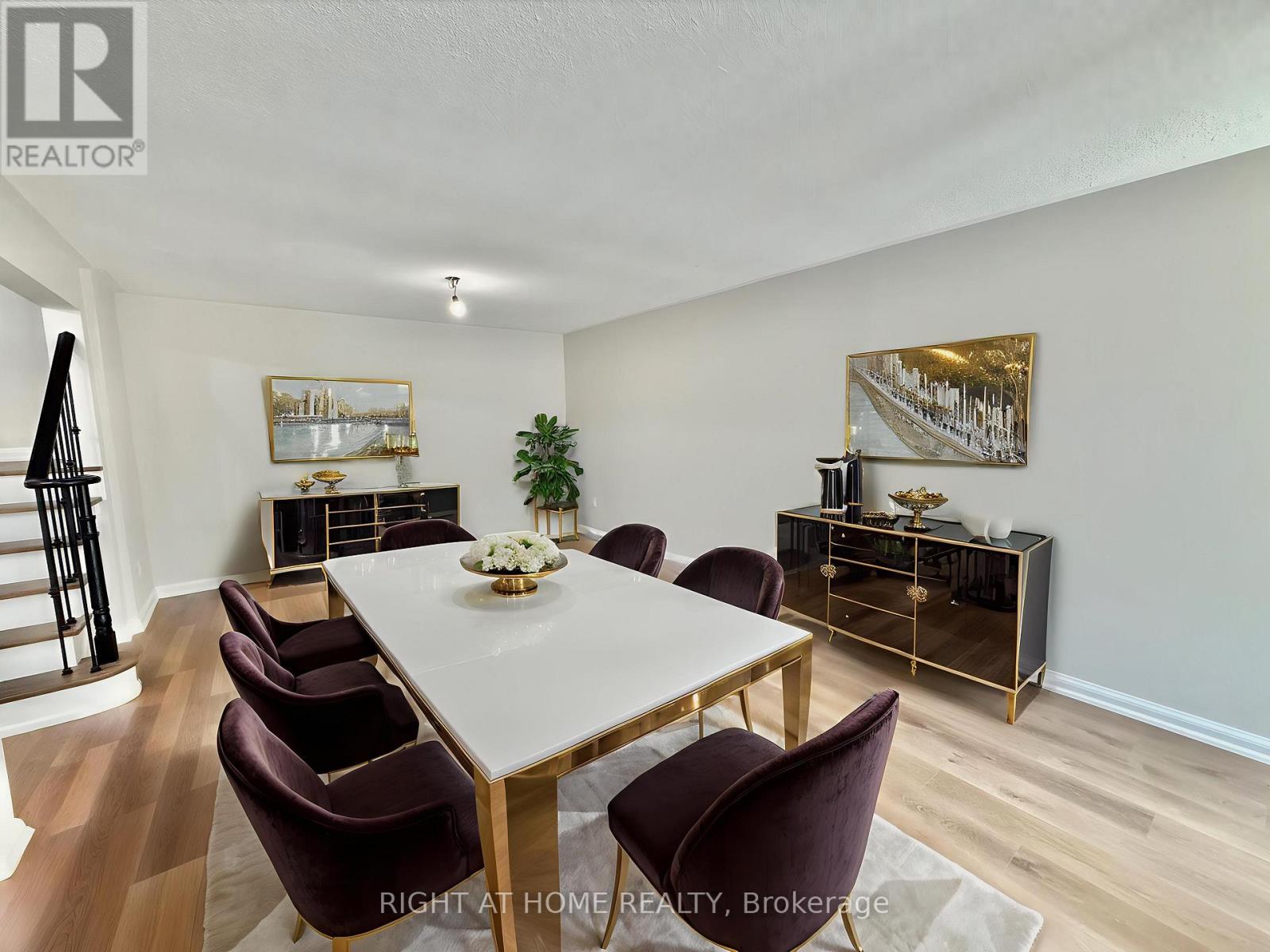 13 - 2 Wooded Carse Way, Toronto, Ontario  M2R 3H7 - Photo 3 - C12410048