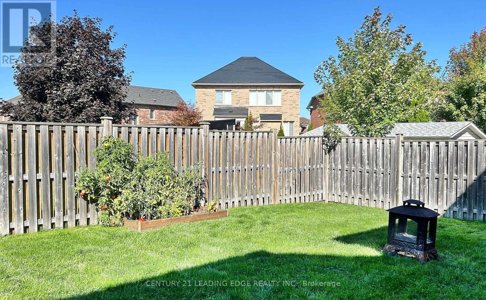 327 Mantle Avenue, Whitchurch-Stouffville, Ontario  L4A 0R9 - Photo 31 - N12439900