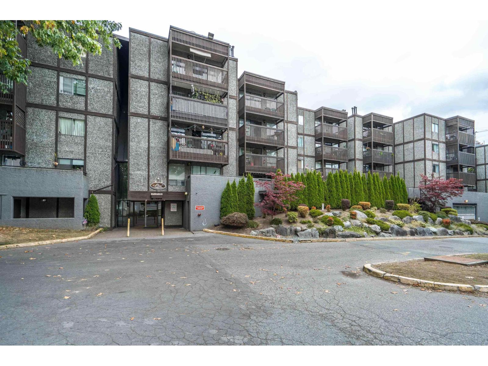 206 9682 134 Street, Surrey, British Columbia  V3T 5L6 - Photo 2 - R3055238