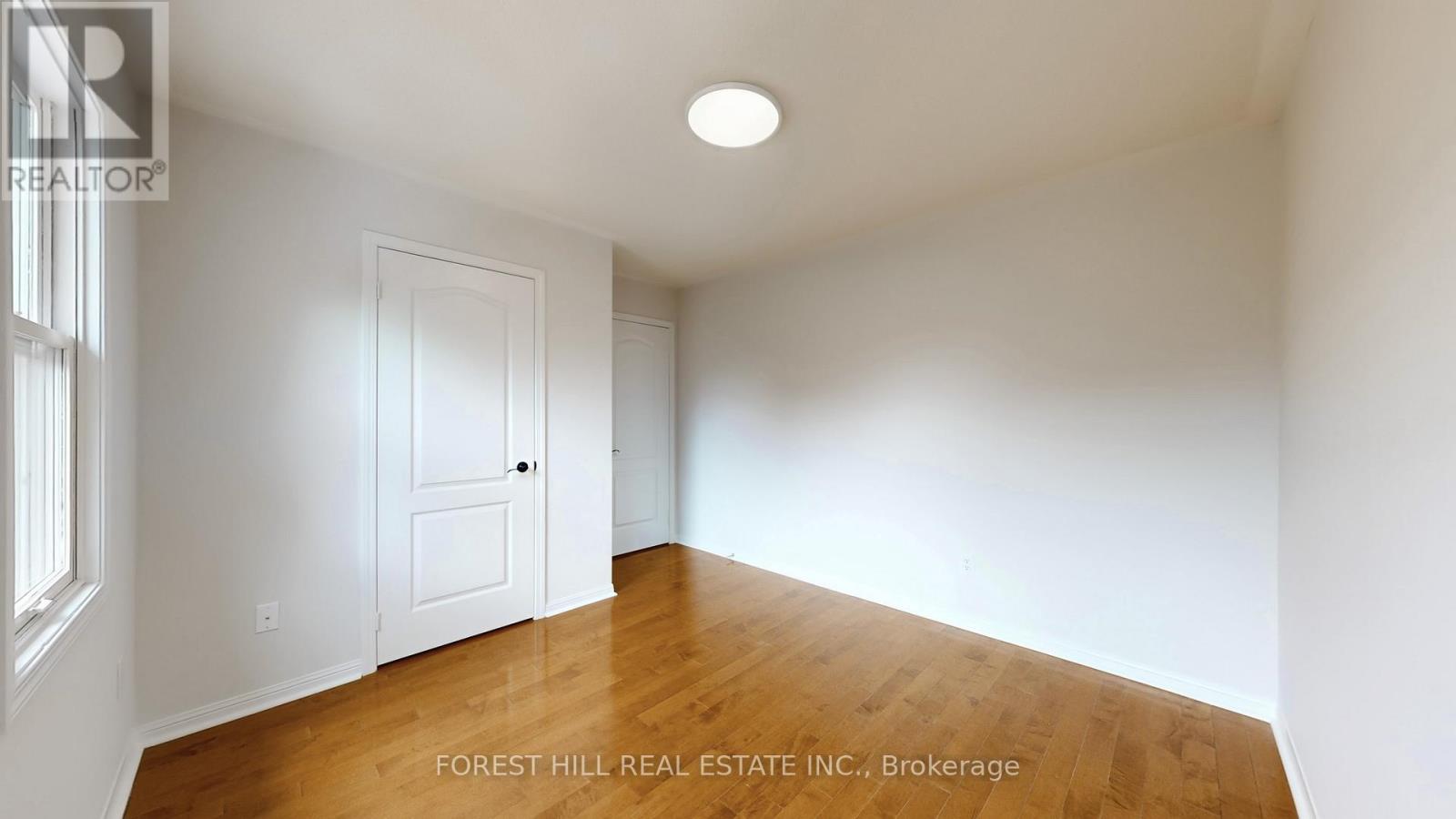 4 Lionheart Lane, Markham, Ontario  L6C 2B7 - Photo 18 - N12444758