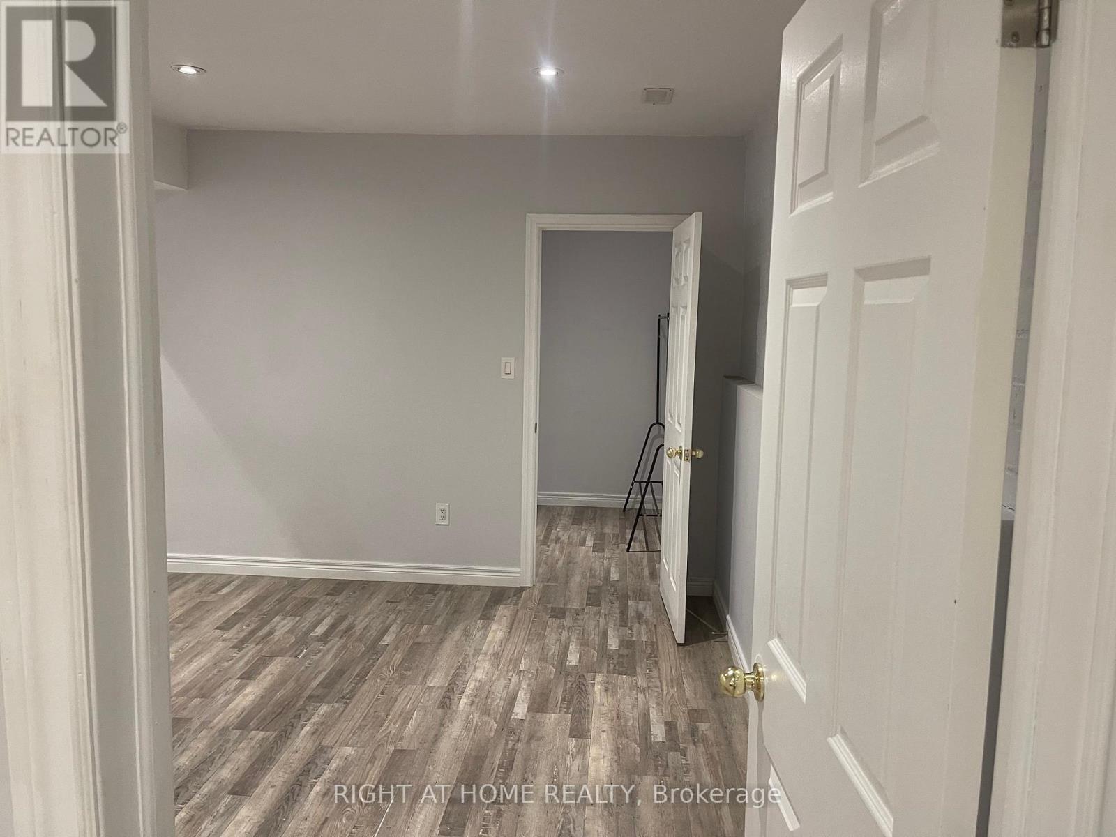 1367 King Street, Toronto, Ontario  M6K 1H4 - Photo 18 - W12444754