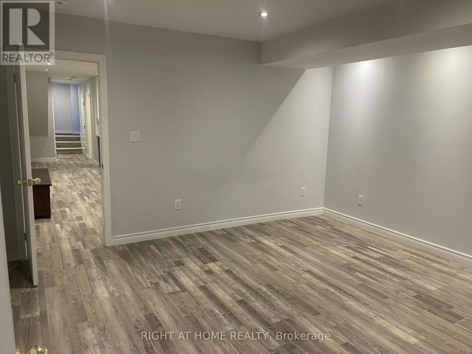 1367 King Street, Toronto, Ontario  M6K 1H4 - Photo 26 - W12444754