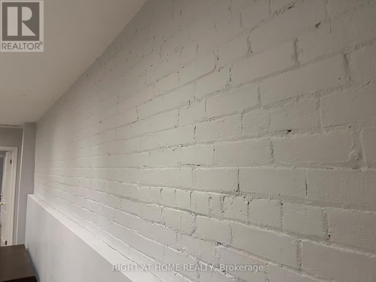 1367 King Street, Toronto, Ontario  M6K 1H4 - Photo 9 - W12444754