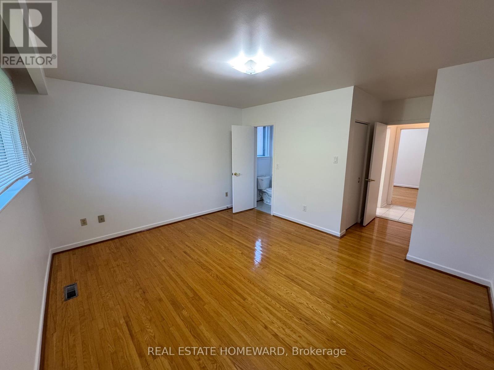 17 Collingdale Road, Toronto, Ontario  M9V 3R2 - Photo 20 - W12444756