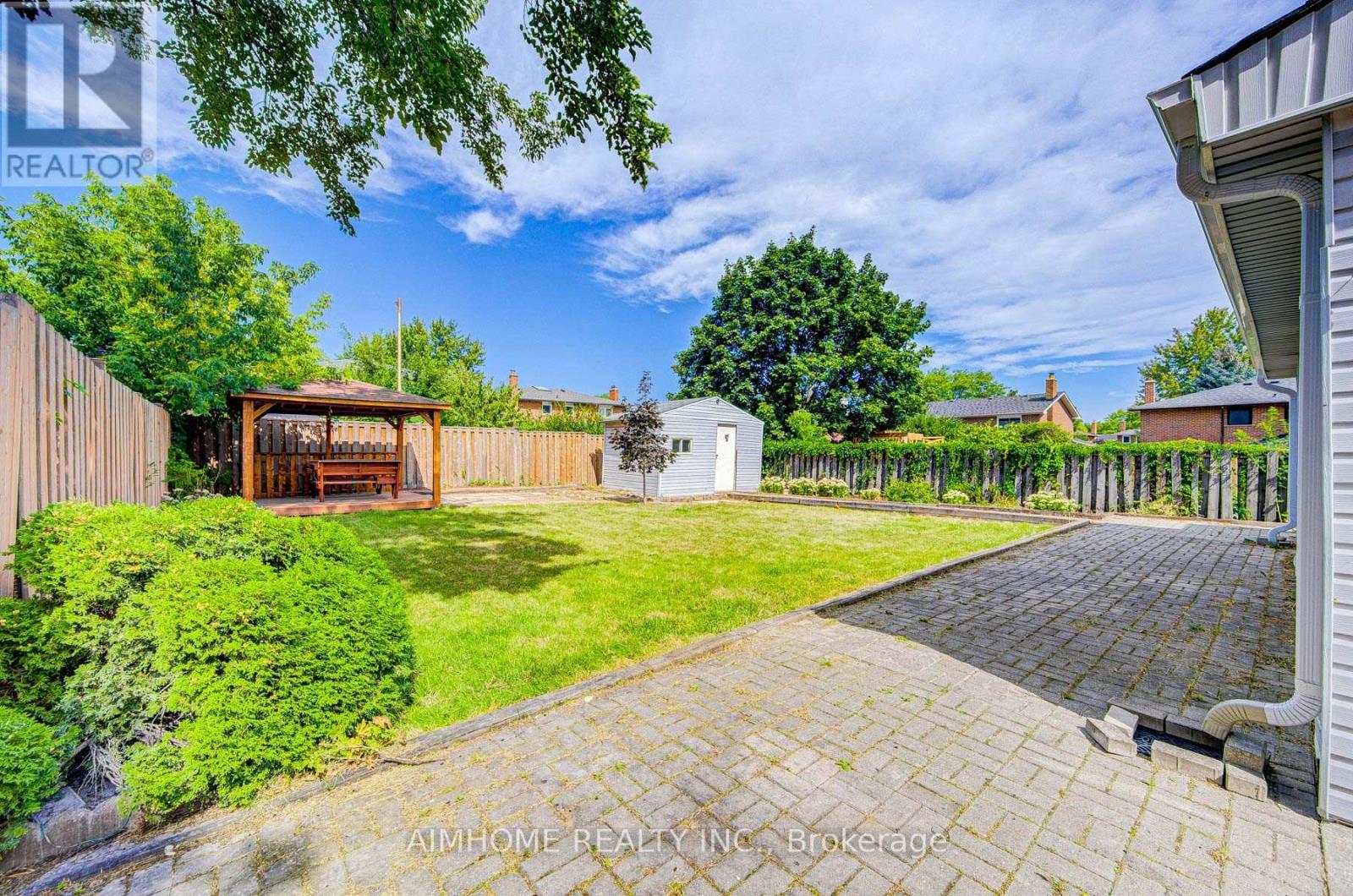 Lower - 2575 Benedet Drive N, Mississauga, Ontario  L5J 4H6 - Photo 5 - W12444761