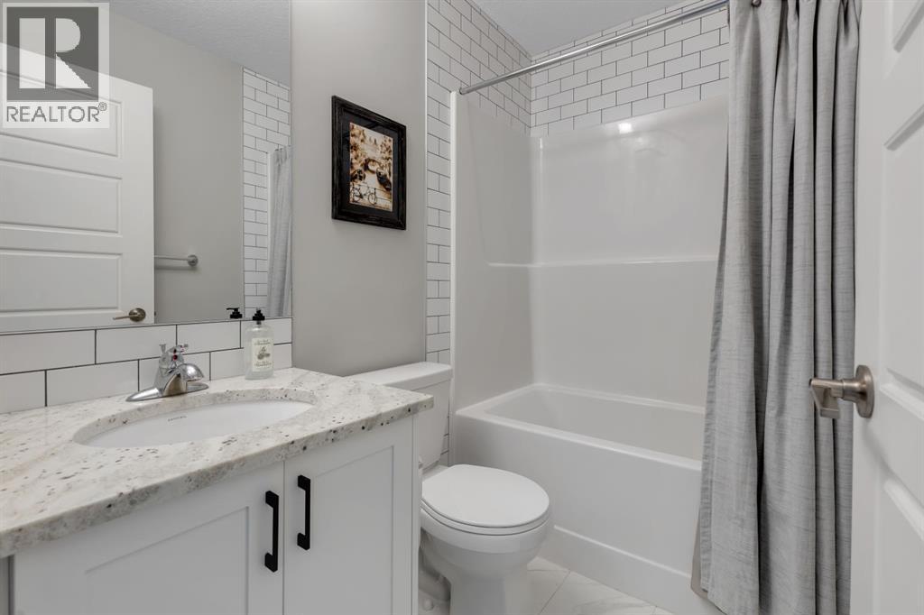 11 Sage Bluff Gate Nw, Calgary, Alberta  T3R 1T5 - Photo 29 - A2259738