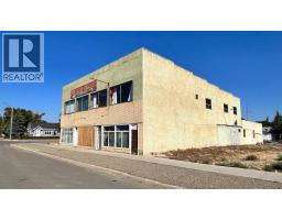 216 5th Avenue W