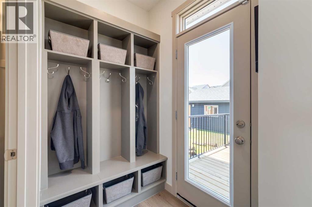 51 Heirloom Boulevard Se, Calgary, Alberta  T3S 0G9 - Photo 5 - A2256565
