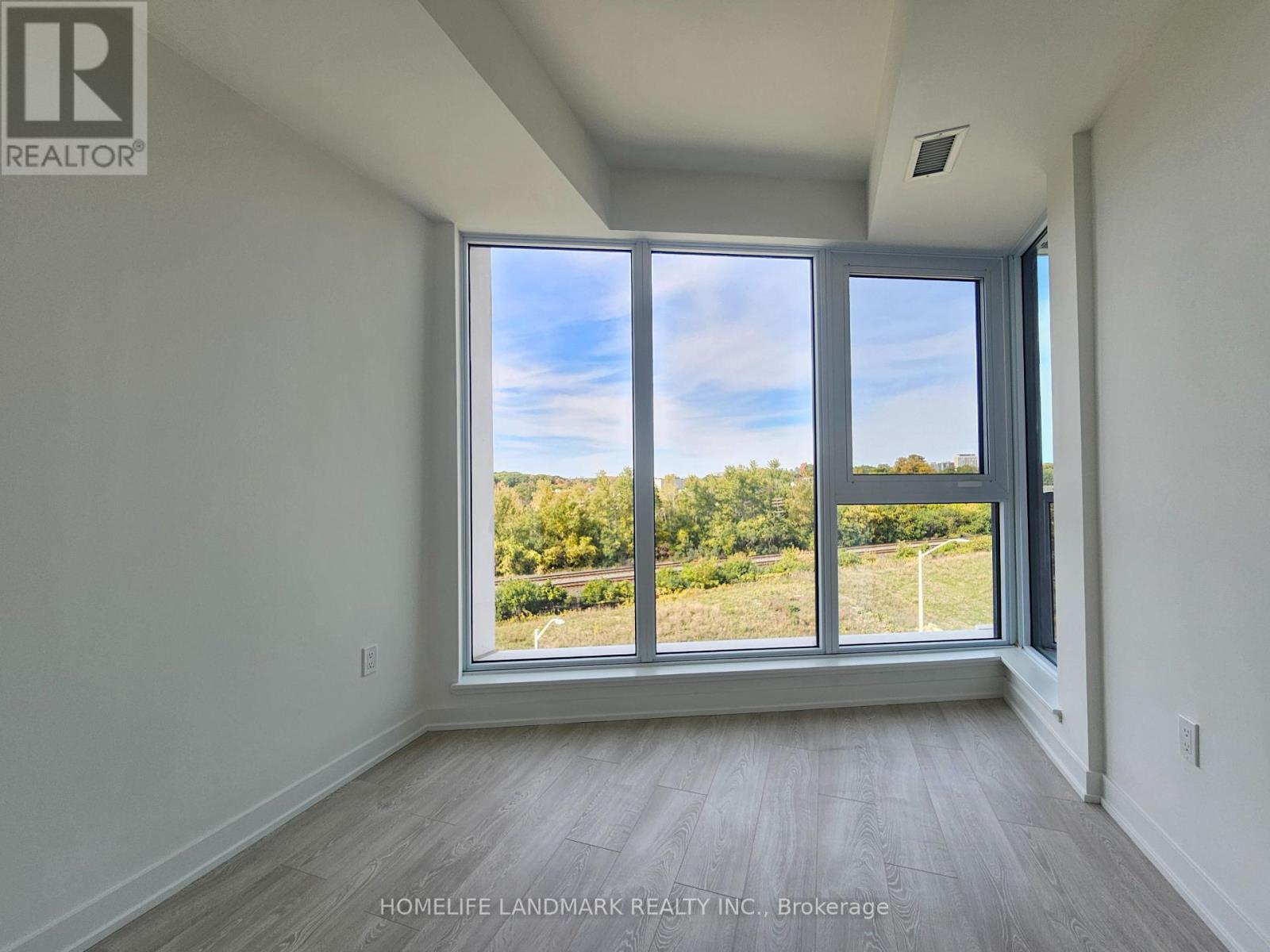 508 - 1 Kyle Lowry Road, Toronto, Ontario  M3C 3S2 - Photo 9 - C12444765