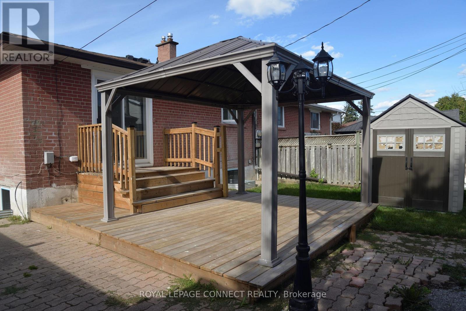 1431 Colmar Avenue, Pickering, Ontario  L1W 1C6 - Photo 7 - E12444769
