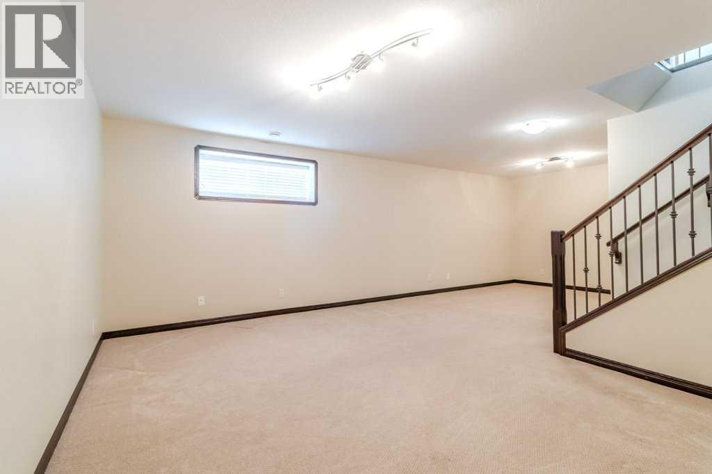 3 Vista Close, Red Deer, Alberta  T4R 0N8 - Photo 20 - A2257198