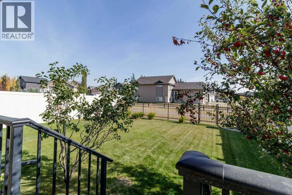 3 Vista Close, Red Deer, Alberta  T4R 0N8 - Photo 29 - A2257198