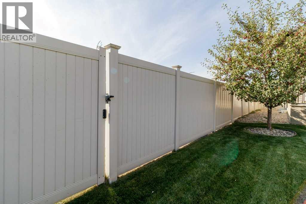 3 Vista Close, Red Deer, Alberta  T4R 0N8 - Photo 31 - A2257198