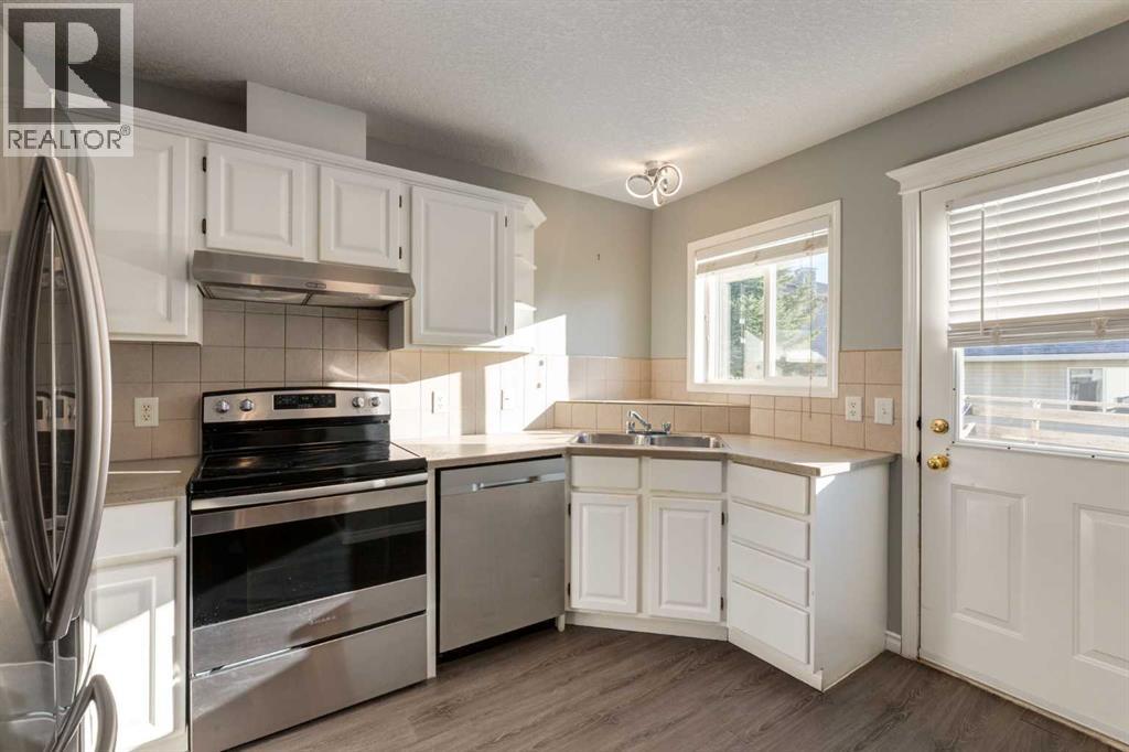 5, 135 Bow Ridge Drive, Cochrane, Alberta  T4C 2G3 - Photo 12 - A2243577