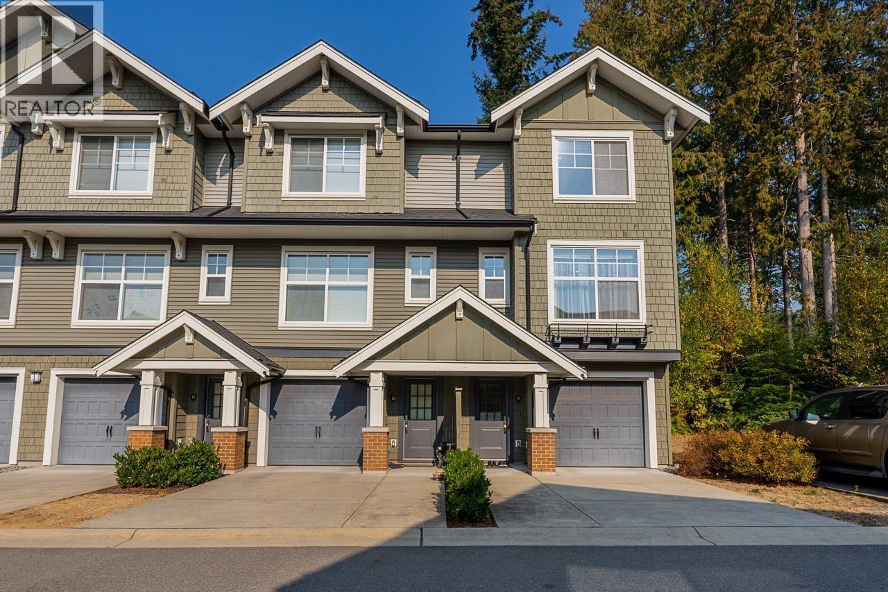 9 3461 PRINCETON AVENUE, Coquitlam, British Columbia