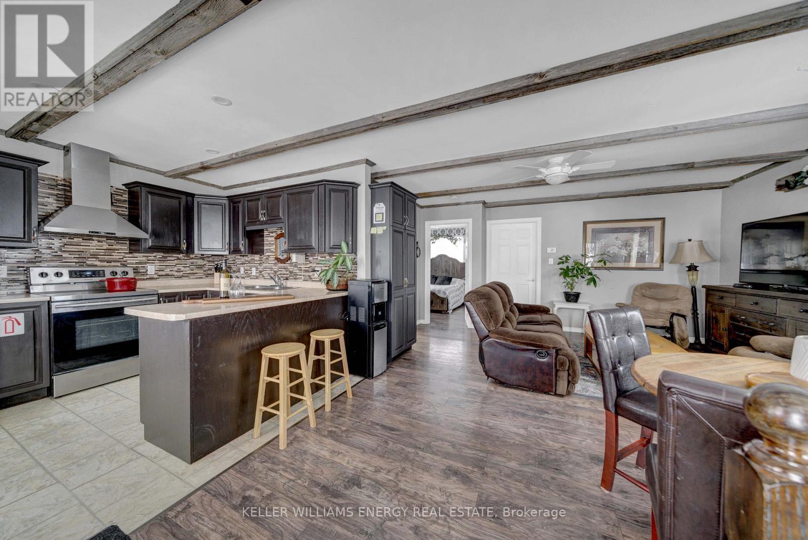 516 Allison Road, Prince Edward County (Sophiasburg Ward), Ontario  K0K 1W0 - Photo 31 - X12444779