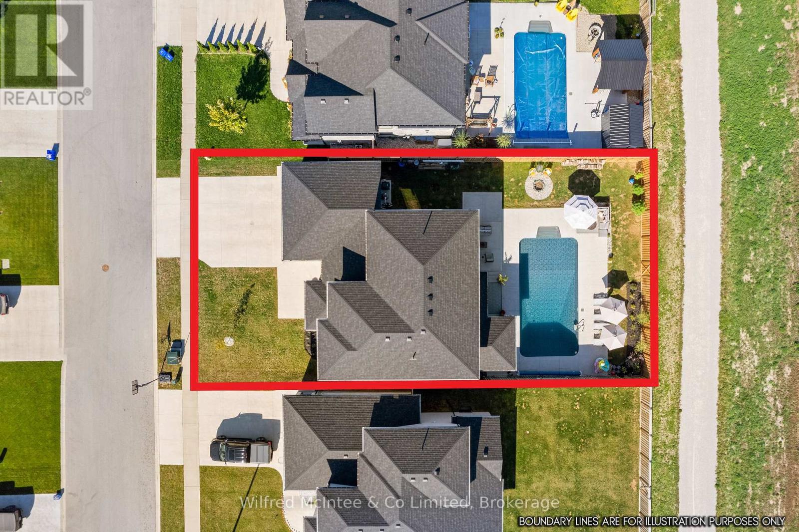 335 Devonshire Road, Saugeen Shores, Ontario  N0H 2C7 - Photo 4 - X12444773