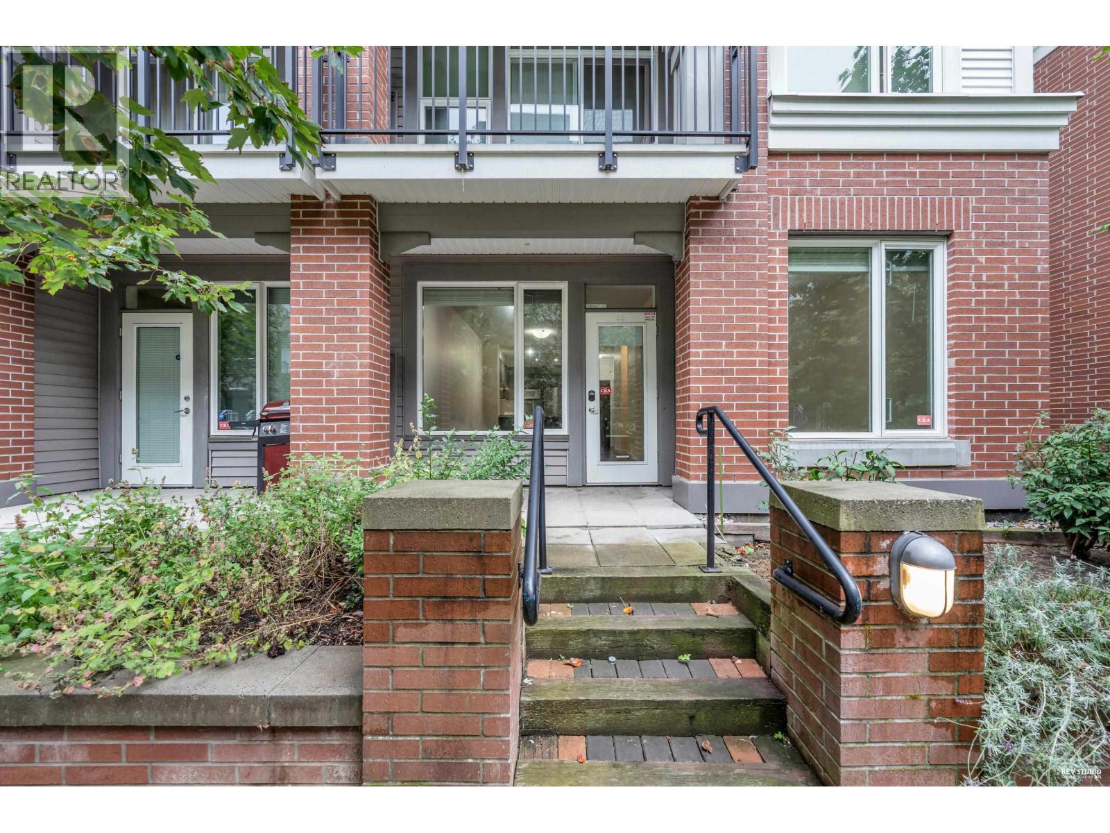132 9399 Odlin Road, Richmond, British Columbia  V6X 0J6 - Photo 1 - R3052350