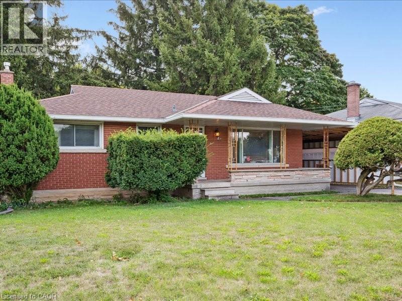 41 Boniface Avenue, Kitchener, Ontario  N2C 1M1 - Photo 2 - 40772405