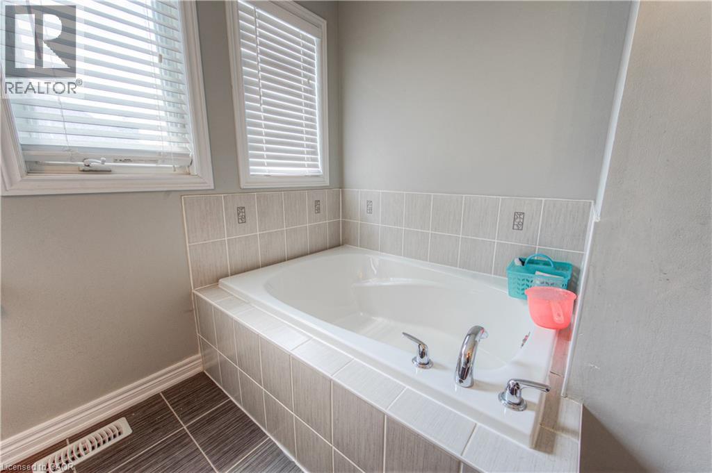 722 Megson Terrace, Milton, Ontario  L9T 8K5 - Photo 26 - 40772827