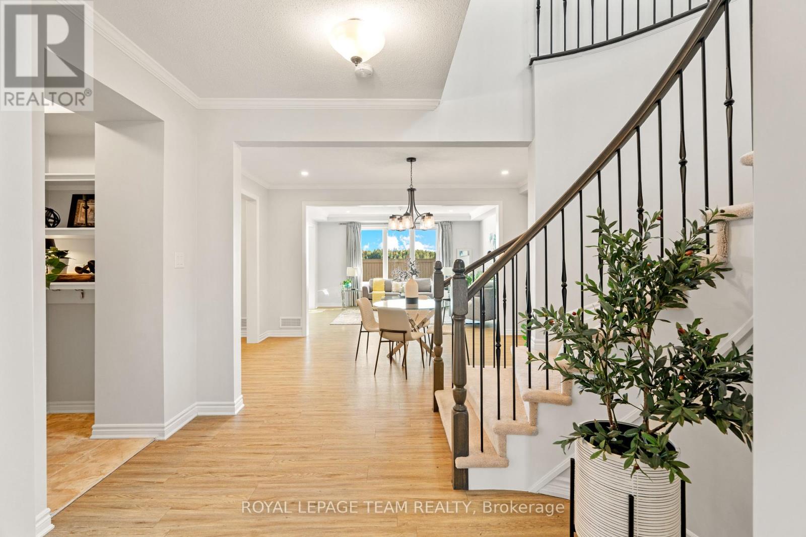 303 Sweetclover Way, Ottawa, Ontario  K4A 1E5 - Photo 6 - X12444782