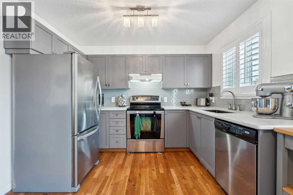 5248 Martin Crossing Drive Ne, Calgary, Alberta  T3J 3R5 - Photo 8 - A2244665