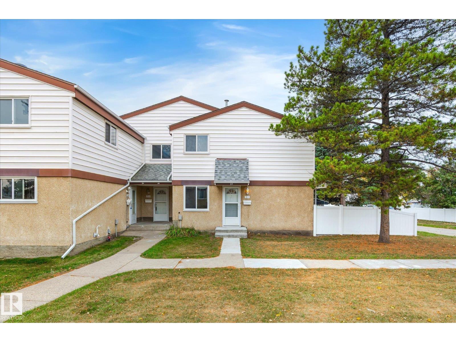 5c Twin Tc Nw, Edmonton, Alberta  T6K 1V4 - Photo 3 - E4460831