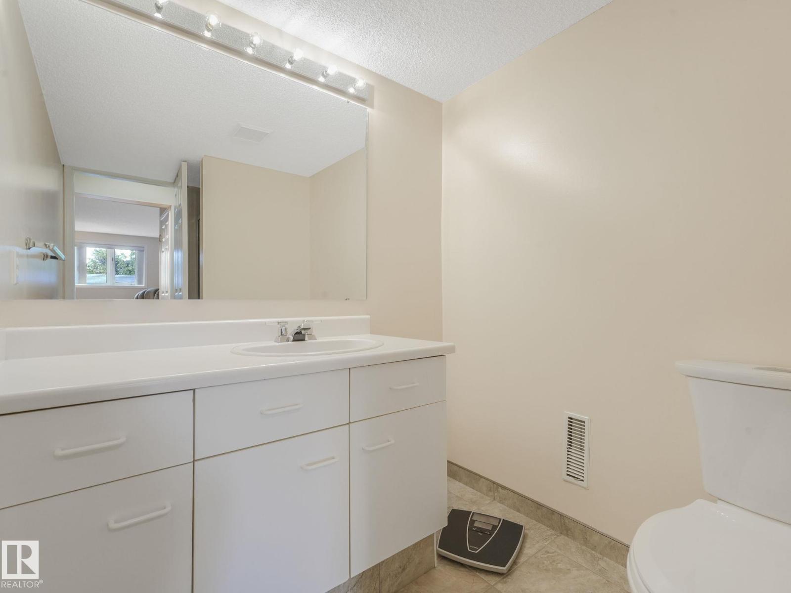 6115 157 Av Nw Nw, Edmonton, Alberta  T5Y 2P5 - Photo 63 - E4460832