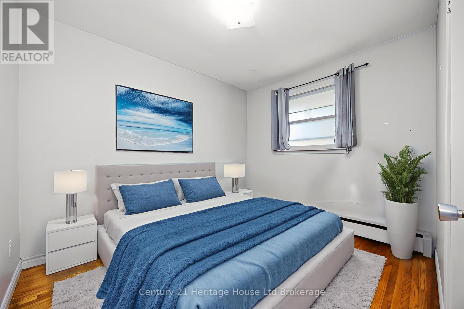 115 Sutton Street, Sarnia, Ontario  N7T 3S4 - Photo 11 - X12397912