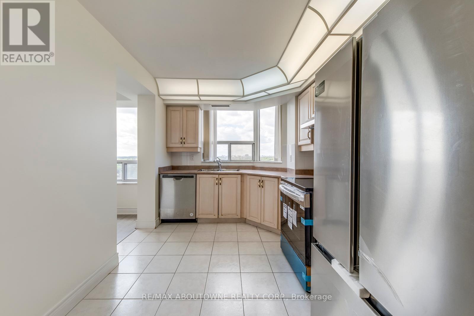 1805 - 5418 Yonge Street, Toronto, Ontario  M2N 6X4 - Photo 19 - C12444781