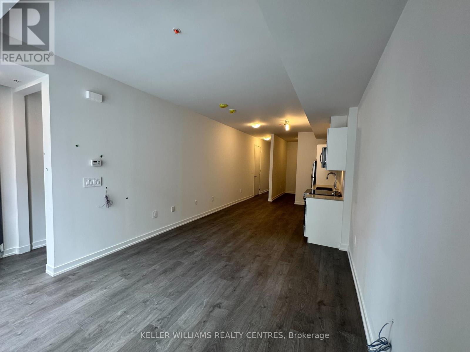 216 - 1680 Victoria Park Avenue, Toronto, Ontario  M1R 0G8 - Photo 3 - C12444785