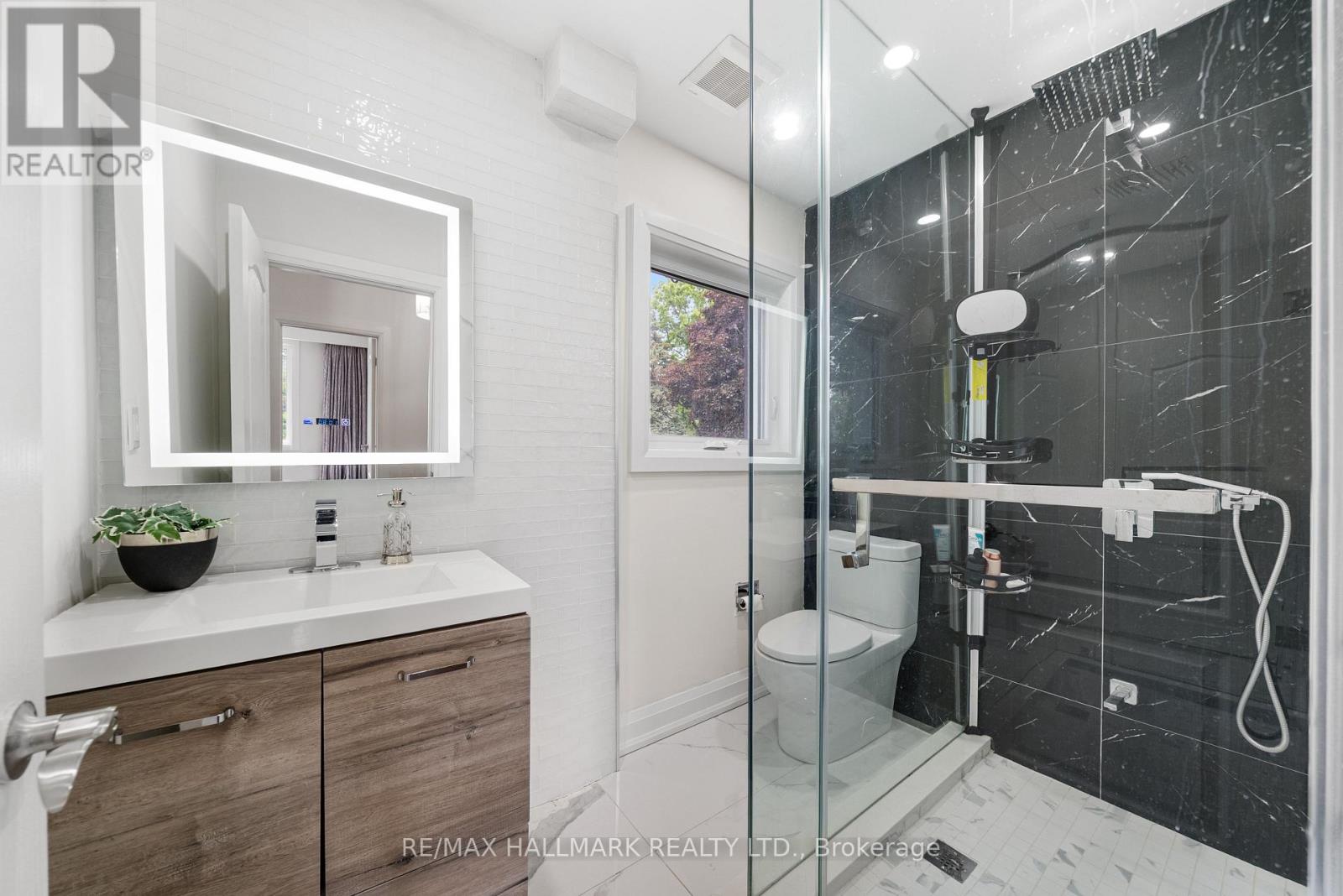220 Grandview Avenue, Markham, Ontario  L3T 1J4 - Photo 22 - N12444784