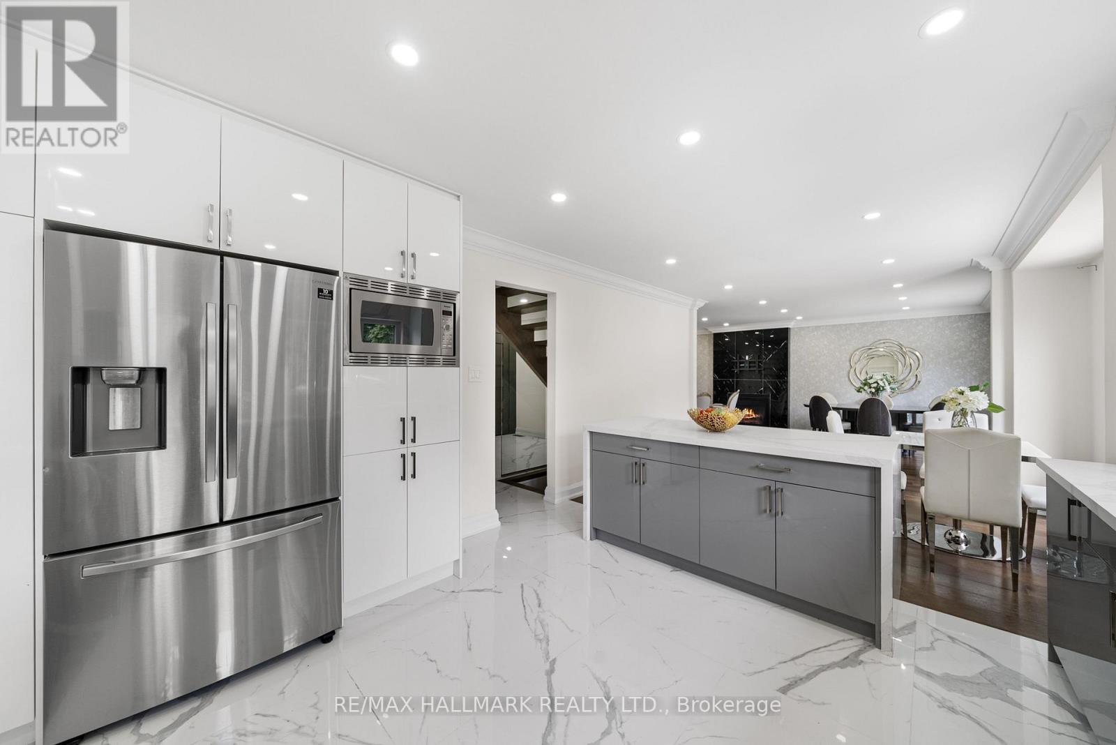 220 Grandview Avenue, Markham, Ontario  L3T 1J4 - Photo 7 - N12444784