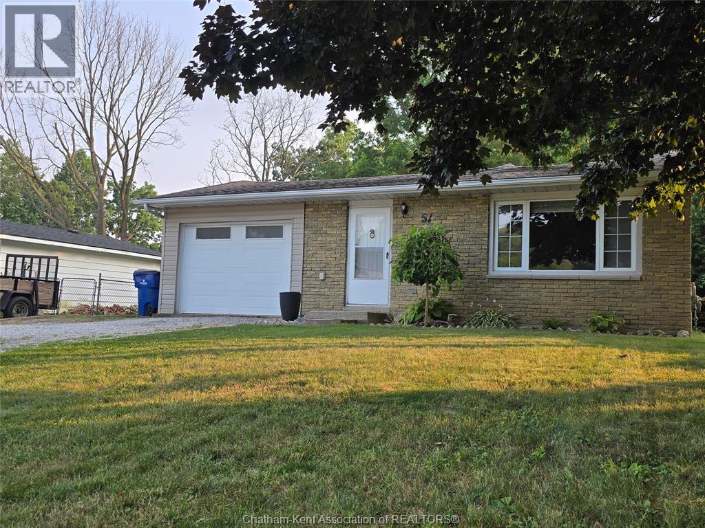 57 Lisgar Street, Ridgetown, Ontario  N0P 2C0 - Photo 3 - 25025170