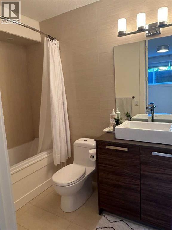 2413 25 Street Sw, Calgary, Alberta  T3E 1X5 - Photo 11 - A2254818
